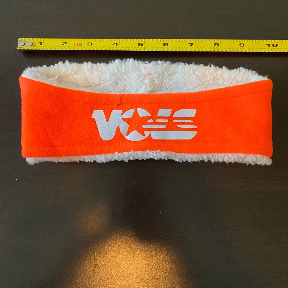 UNIVERSITY OF TENNESSEE VOLS EAR WARMERS! BRAND NEW, NEVER WORN!